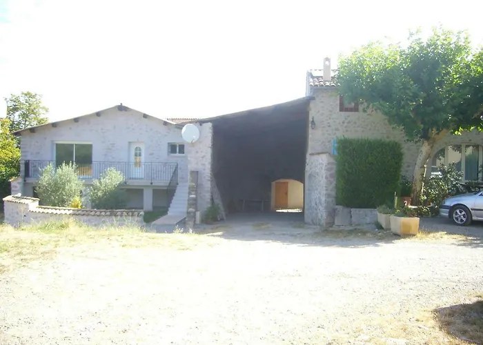 Maison De Campagne Aux Deux Oliviers